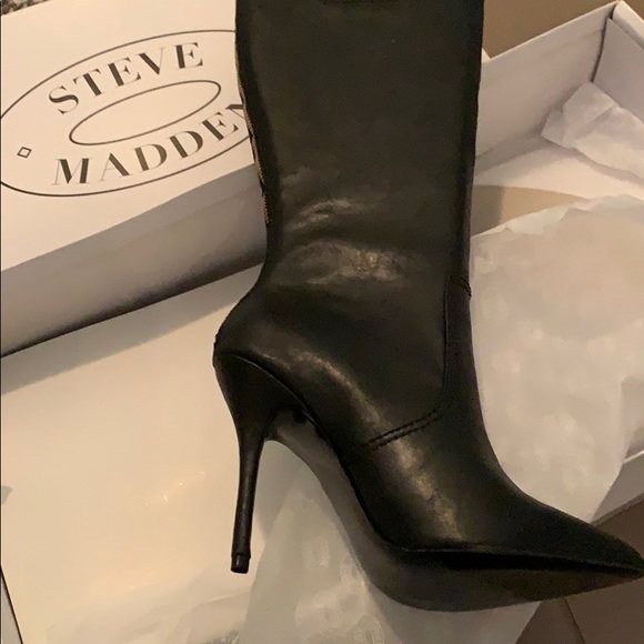 Boots - Picture 6 of 7